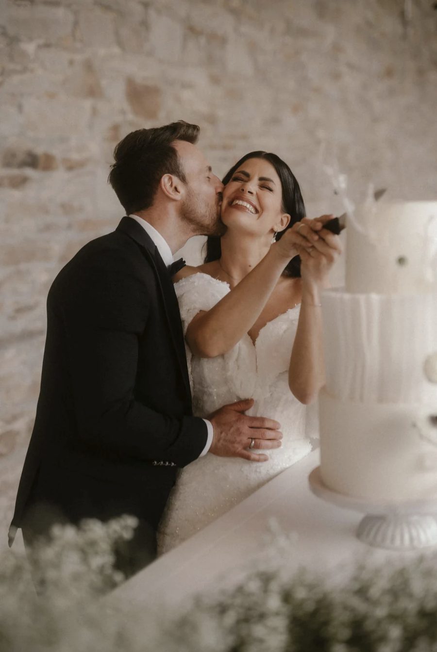 Anschnitt der Hochzeitstorte